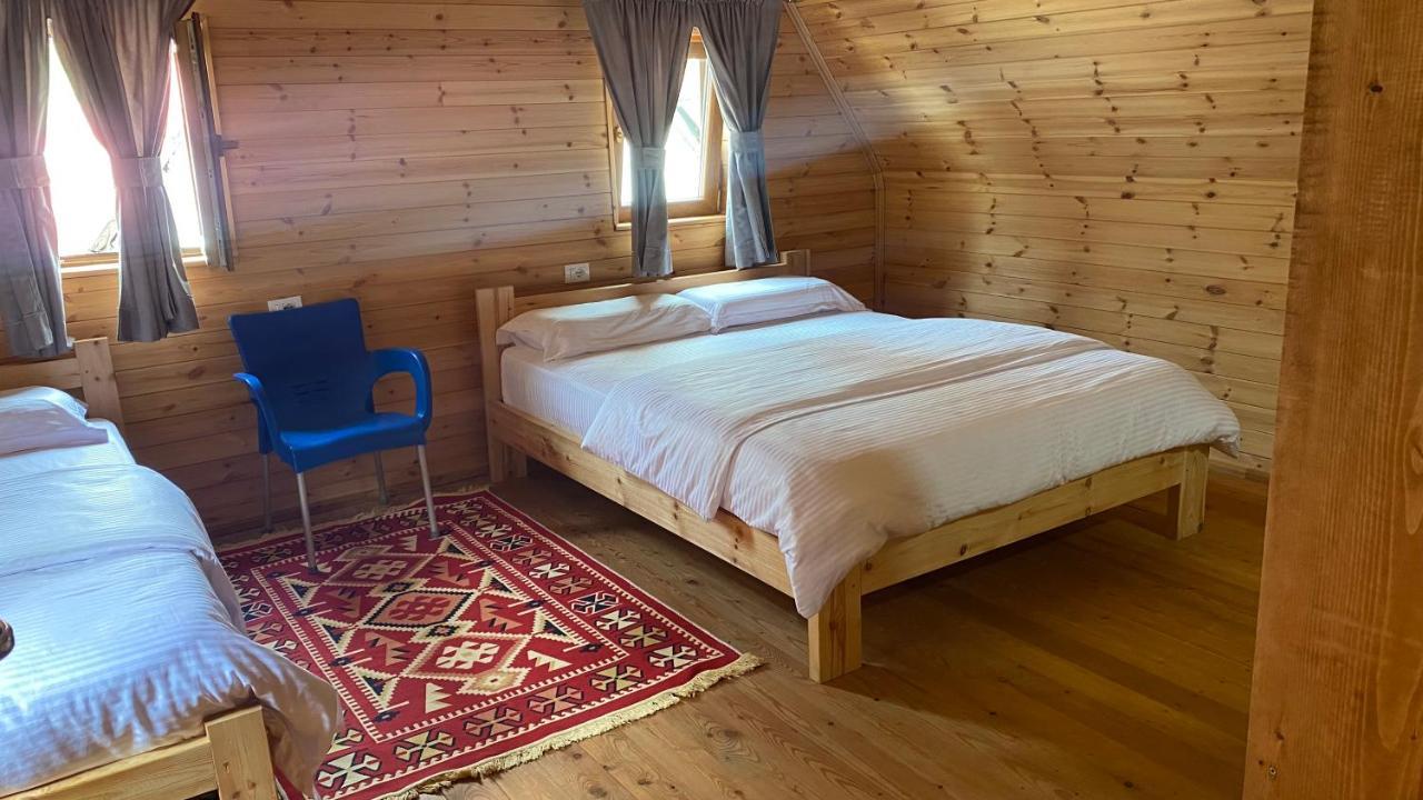 Hôtel Bujtina Leke Gerla à Theth Extérieur photo