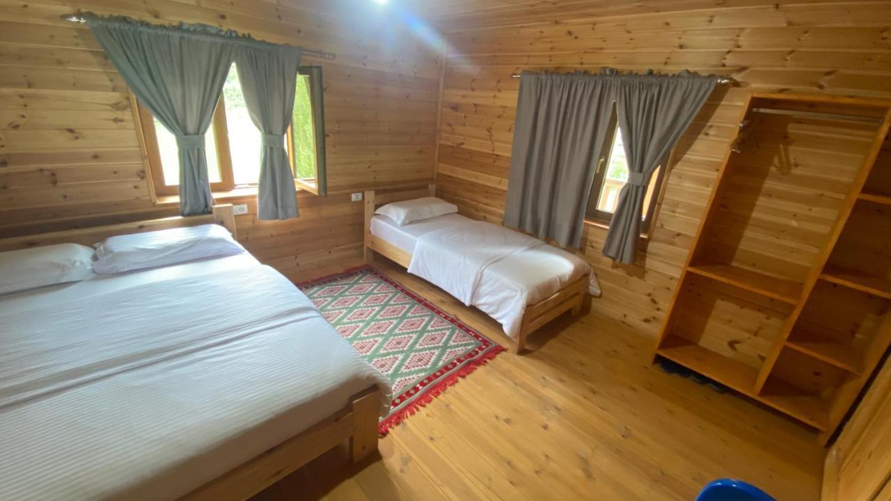 Hôtel Bujtina Leke Gerla à Theth Extérieur photo